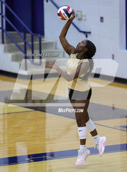 Thumbnail 2 in JV: Eagle Mountain @ Peaster photogallery.