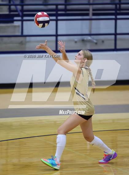 Thumbnail 2 in JV: Eagle Mountain @ Peaster photogallery.