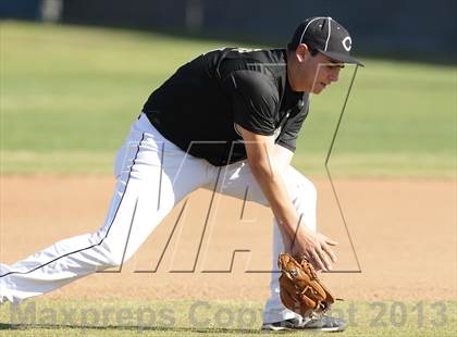 Thumbnail 1 in Calabasas @ Crespi photogallery.