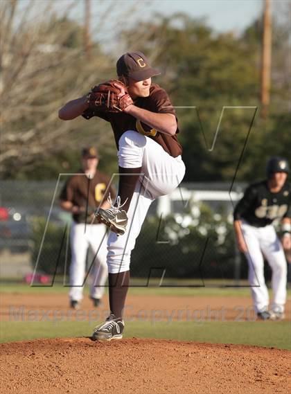 Thumbnail 1 in Calabasas @ Crespi photogallery.
