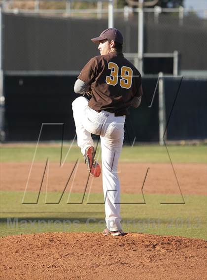 Thumbnail 3 in Calabasas @ Crespi photogallery.