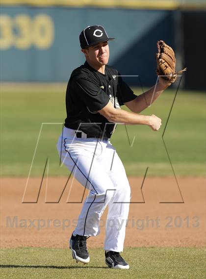 Thumbnail 3 in Calabasas @ Crespi photogallery.