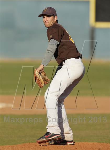 Thumbnail 3 in Calabasas @ Crespi photogallery.