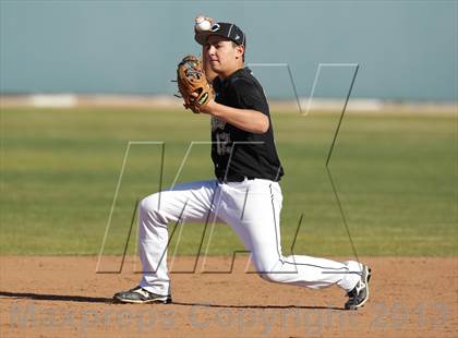 Thumbnail 3 in Calabasas @ Crespi photogallery.