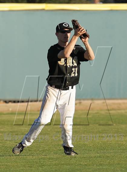 Thumbnail 3 in Calabasas @ Crespi photogallery.
