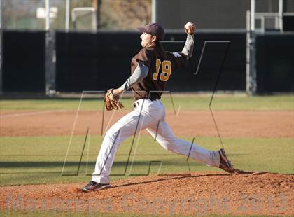 Thumbnail 2 in Calabasas @ Crespi photogallery.