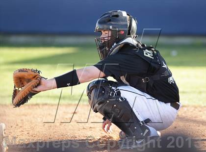 Thumbnail 2 in Calabasas @ Crespi photogallery.