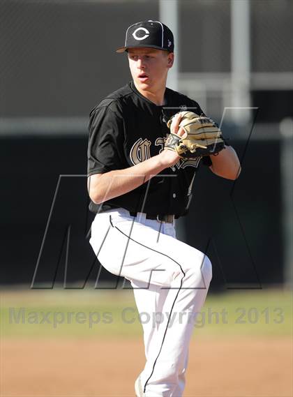 Thumbnail 3 in Calabasas @ Crespi photogallery.