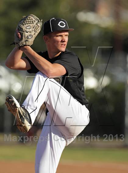 Thumbnail 1 in Calabasas @ Crespi photogallery.