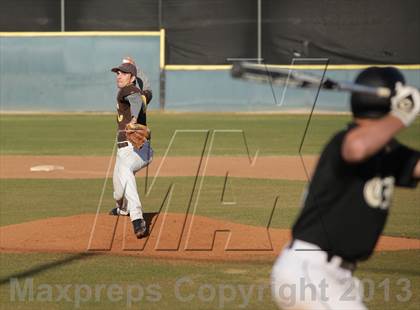Thumbnail 3 in Calabasas @ Crespi photogallery.