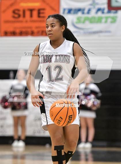 Thumbnail 3 in Summit Shasta @ Valley Christian (CIF State NorCal D5 Playoff) photogallery.