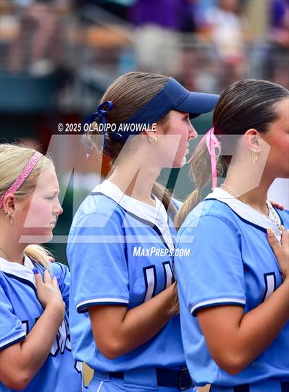 Thumbnail 1 in Hallsville vs. Lake Creek (UIL Softball 5A D2 Final) photogallery.