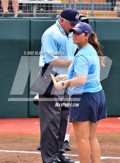 Thumbnail 3 in Hallsville vs. Lake Creek (UIL Softball 5A D2 Final) photogallery.