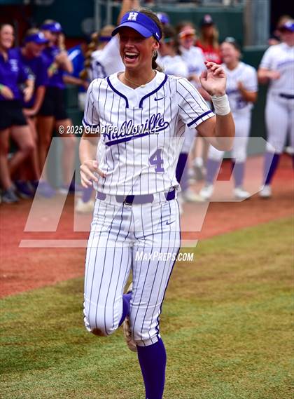 Thumbnail 2 in Hallsville vs. Lake Creek (UIL Softball 5A D2 Final) photogallery.