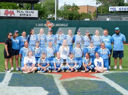 Thumbnail 1 in Hallsville vs. Lake Creek (UIL Softball 5A D2 Final) photogallery.
