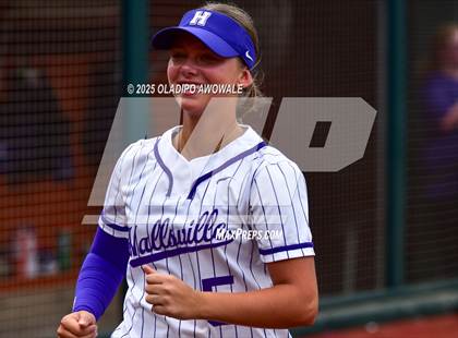 Thumbnail 3 in Hallsville vs. Lake Creek (UIL Softball 5A D2 Final) photogallery.