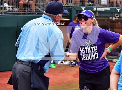 Thumbnail 1 in Hallsville vs. Lake Creek (UIL Softball 5A D2 Final) photogallery.