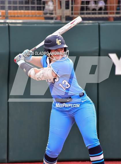 Thumbnail 2 in Hallsville vs. Lake Creek (UIL Softball 5A D2 Final) photogallery.