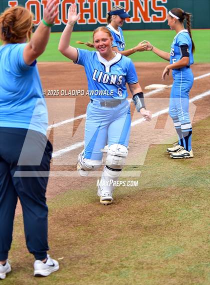 Thumbnail 1 in Hallsville vs. Lake Creek (UIL Softball 5A D2 Final) photogallery.