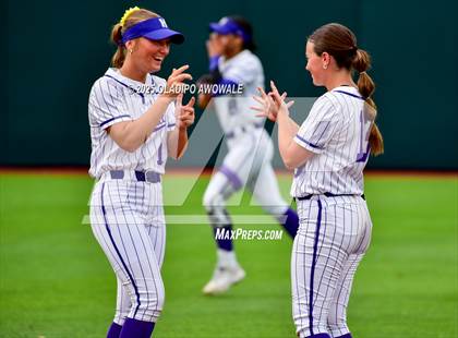 Thumbnail 3 in Hallsville vs. Lake Creek (UIL Softball 5A D2 Final) photogallery.