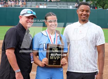 Thumbnail 2 in Hallsville vs. Lake Creek (UIL Softball 5A D2 Final) photogallery.
