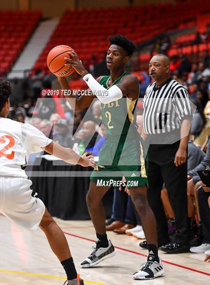 Thumbnail 1 in The Park School of Buffalo vs. Long Beach Poly (King Cotton Classic) photogallery.