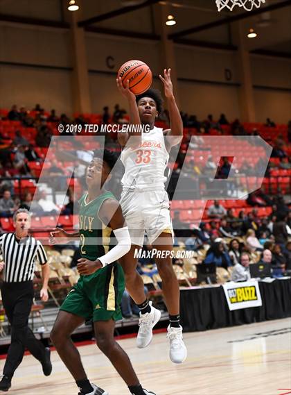 Thumbnail 1 in The Park School of Buffalo vs. Long Beach Poly (King Cotton Classic) photogallery.