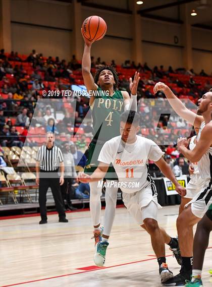 Thumbnail 3 in The Park School of Buffalo vs. Long Beach Poly (King Cotton Classic) photogallery.
