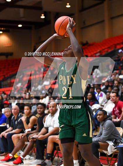 Thumbnail 1 in The Park School of Buffalo vs. Long Beach Poly (King Cotton Classic) photogallery.