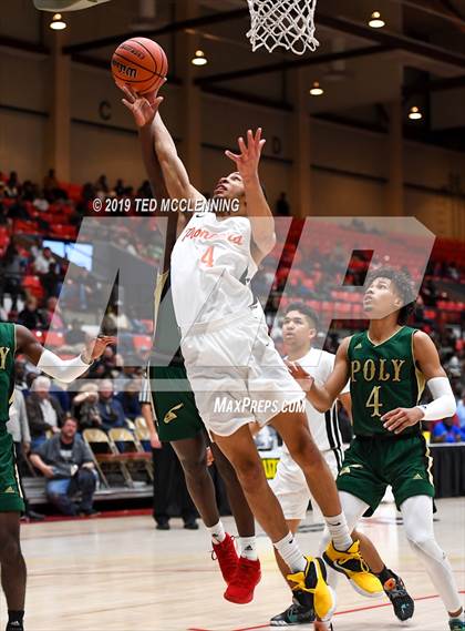 Thumbnail 1 in The Park School of Buffalo vs. Long Beach Poly (King Cotton Classic) photogallery.