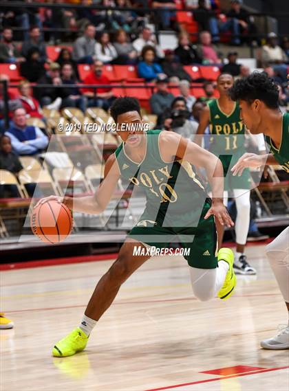 Thumbnail 2 in The Park School of Buffalo vs. Long Beach Poly (King Cotton Classic) photogallery.
