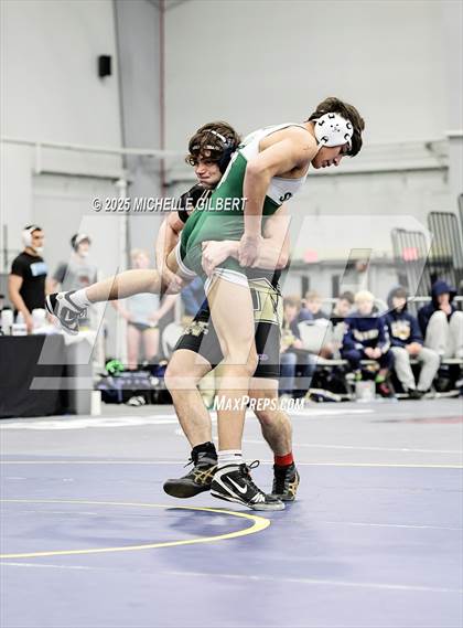Thumbnail 1 in NYSPHSAA Wrestling Dual Finals Round 1 (Seaford vs Nanuet) photogallery.