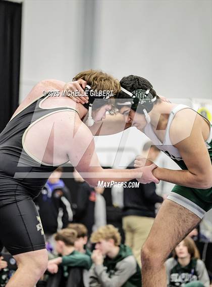 Thumbnail 3 in NYSPHSAA Wrestling Dual Finals Round 1 (Seaford vs Nanuet) photogallery.