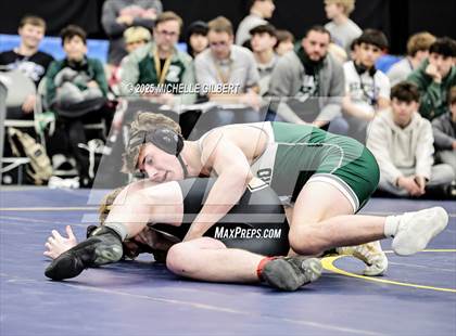 Thumbnail 2 in NYSPHSAA Wrestling Dual Finals Round 1 (Seaford vs Nanuet) photogallery.