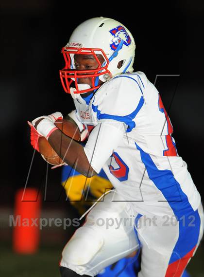 Thumbnail 3 in Pima vs. Joy Christian (AIA D6 Final) photogallery.
