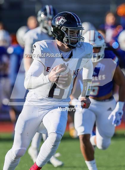 Thumbnail 1 in Eastlake @ Graham-Kapowsin (WIAA 4A Semi Final) photogallery.