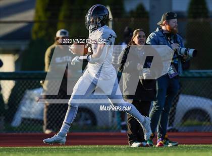Thumbnail 2 in Eastlake @ Graham-Kapowsin (WIAA 4A Semi Final) photogallery.