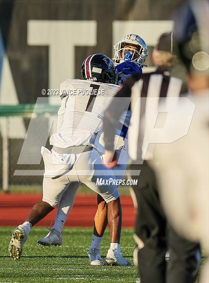 Thumbnail 3 in Eastlake @ Graham-Kapowsin (WIAA 4A Semi Final) photogallery.