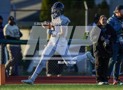 Thumbnail 3 in Eastlake @ Graham-Kapowsin (WIAA 4A Semi Final) photogallery.