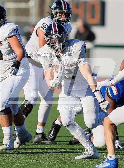 Thumbnail 3 in Eastlake @ Graham-Kapowsin (WIAA 4A Semi Final) photogallery.