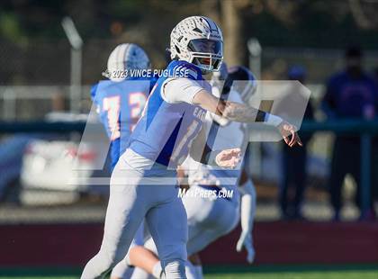 Thumbnail 2 in Eastlake @ Graham-Kapowsin (WIAA 4A Semi Final) photogallery.