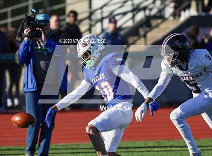 Thumbnail 3 in Eastlake @ Graham-Kapowsin (WIAA 4A Semi Final) photogallery.