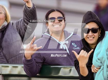Thumbnail 2 in Eastlake @ Graham-Kapowsin (WIAA 4A Semi Final) photogallery.