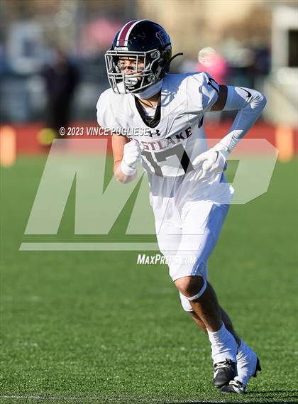 Thumbnail 3 in Eastlake @ Graham-Kapowsin (WIAA 4A Semi Final) photogallery.