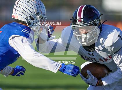 Thumbnail 1 in Eastlake @ Graham-Kapowsin (WIAA 4A Semi Final) photogallery.