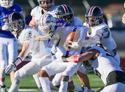 Thumbnail 3 in Eastlake @ Graham-Kapowsin (WIAA 4A Semi Final) photogallery.