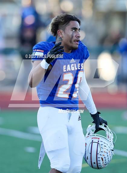 Thumbnail 3 in Eastlake @ Graham-Kapowsin (WIAA 4A Semi Final) photogallery.