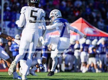 Thumbnail 3 in Eastlake @ Graham-Kapowsin (WIAA 4A Semi Final) photogallery.