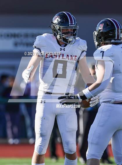 Thumbnail 3 in Eastlake @ Graham-Kapowsin (WIAA 4A Semi Final) photogallery.