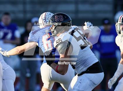 Thumbnail 2 in Eastlake @ Graham-Kapowsin (WIAA 4A Semi Final) photogallery.